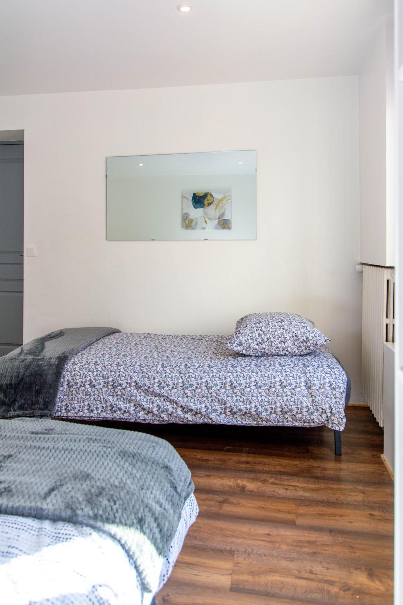 Appartement T3 Gare De Chambery Centre Ville Eksteriør bilde