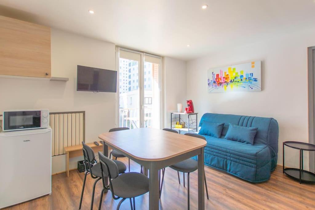 Appartement T3 Gare De Chambery Centre Ville Eksteriør bilde